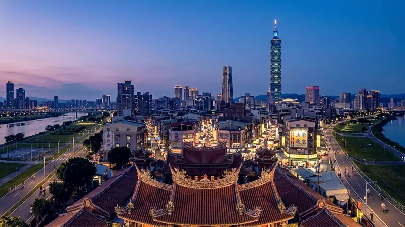 Taipei: Youth Identity Forged Through Mother Tongues, Dig... - Foto 5